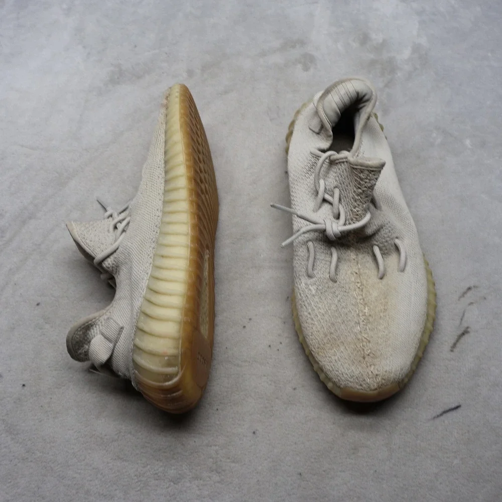 Adidas Yeezy Mens 13 Sneakers White Boost 350 V2 Sesame Knit Lace-Up Walking